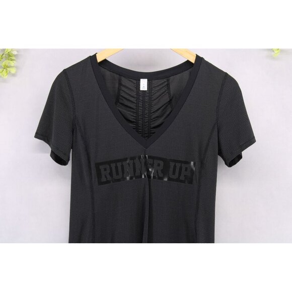 Lululemon Women's Runner UP Short Sleeve Black Sz 6 - Picture 3 of 9
